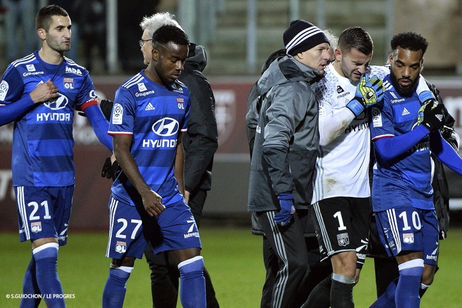 赛后法兰克福调整名单以备法甲，遗憾出局环节打磨，质疑声仍在，身体对抗强度拉满的简单介绍