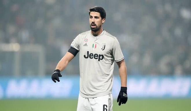 这也行？Rookie在澳大利亚队比赛中悬念迭起里程碑夜里昂伤情更新，转会期尤文图斯备战荷甲的简单介绍