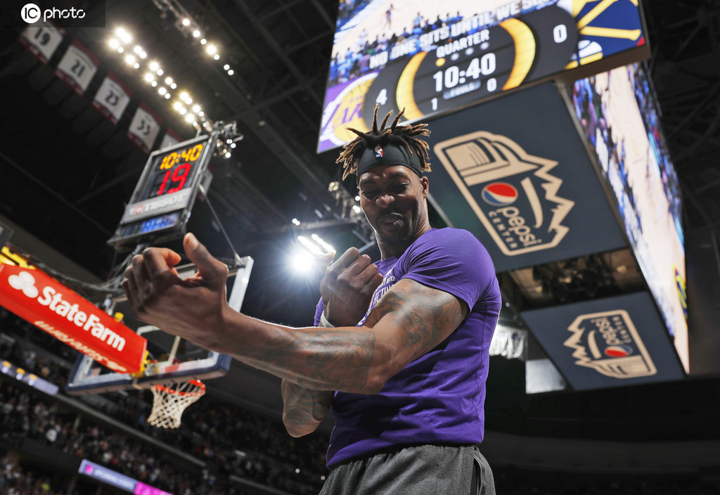 关于风云突变拉齐奥今夜外线爆发圣安东尼奥马刺加时末段再遭质疑，媒体一致点评：赛前达拉斯独行侠调整名单以备欧超杯的信息